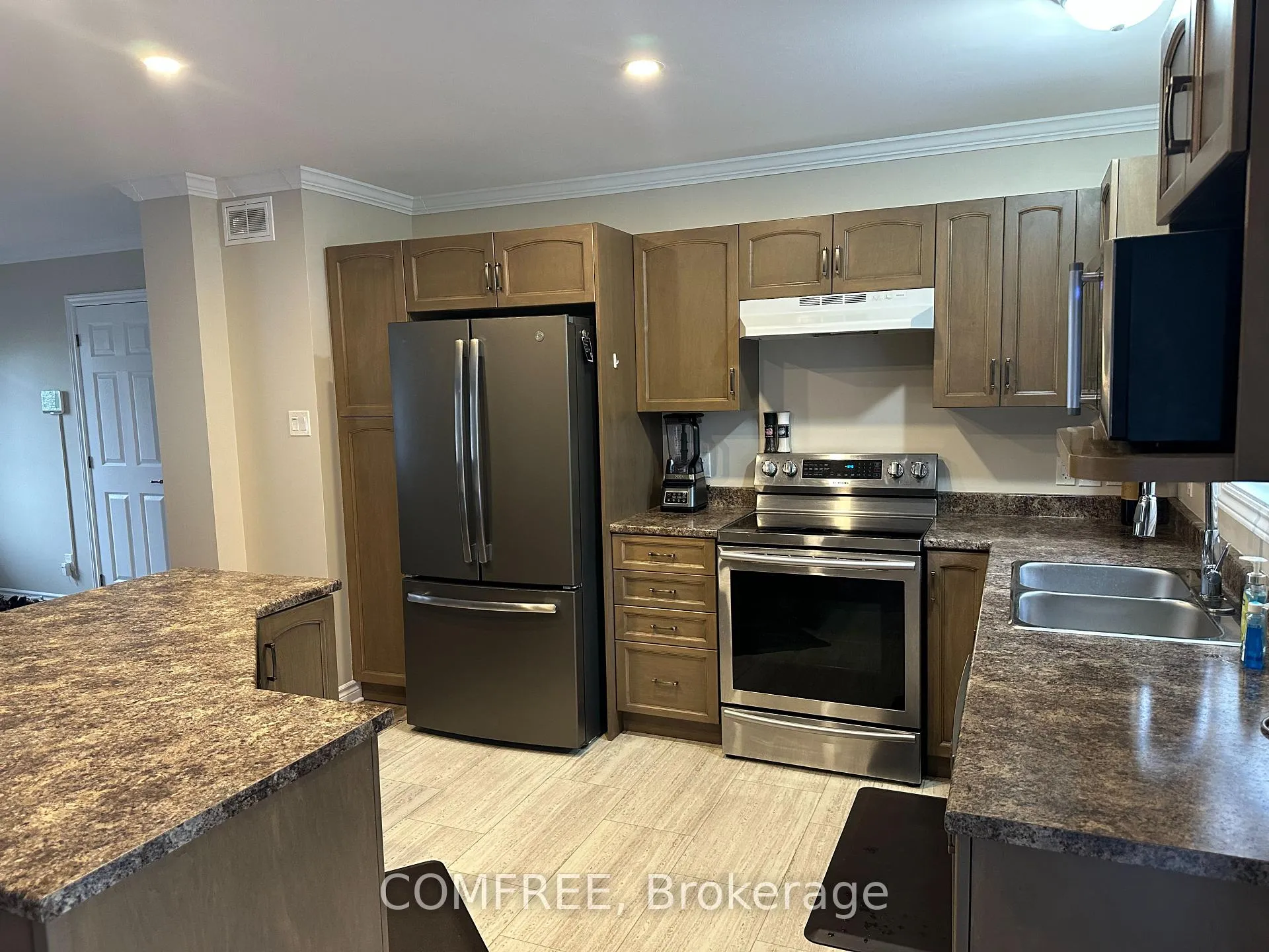 Photo 12 of 140 Russett Drive, McNab/Braeside, Mcnab/Braeside Twps — HOMEH