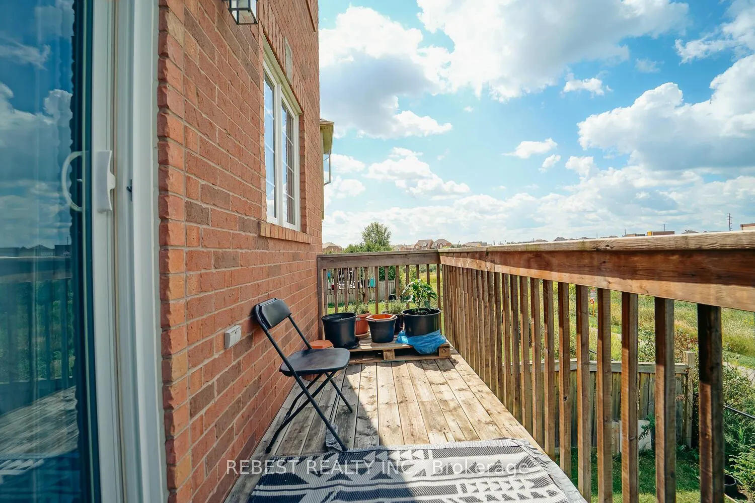 Photo 17 of 22 Birch Tree Trail, Brampton, Bram East — HOMEH