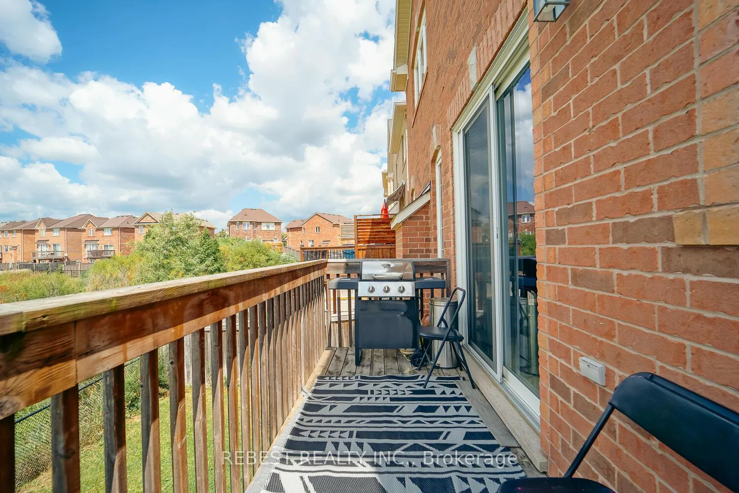 Photo 18 of 22 Birch Tree Trail, Brampton, Bram East — HOMEH