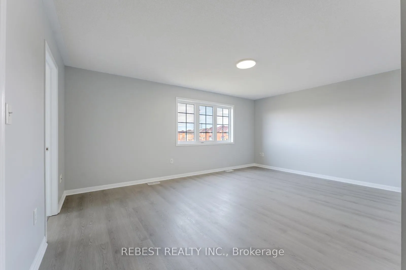 Photo 21 of 22 Birch Tree Trail, Brampton, Bram East — HOMEH