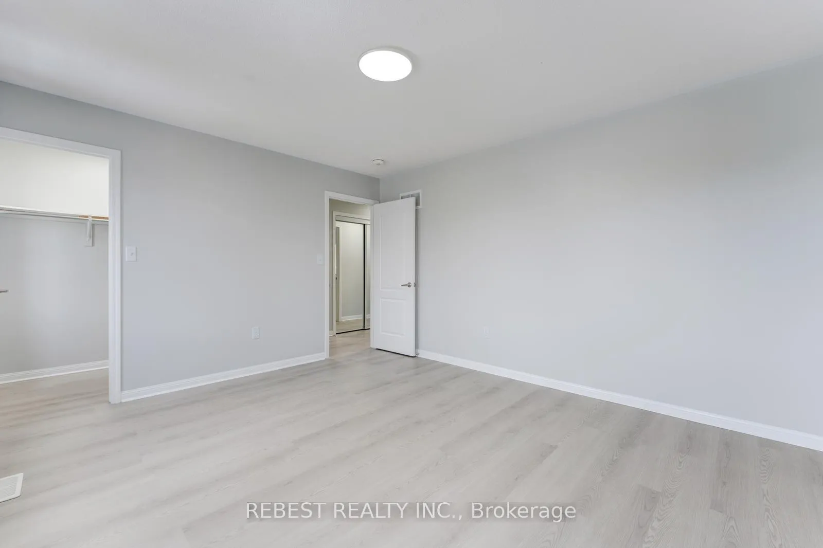 Photo 31 of 22 Birch Tree Trail, Brampton, Bram East — HOMEH