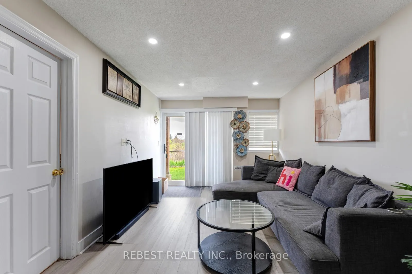 Photo 39 of 22 Birch Tree Trail, Brampton, Bram East — HOMEH