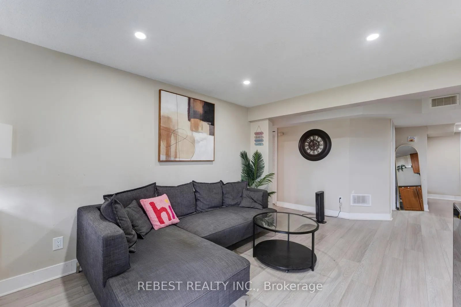 Photo 40 of 22 Birch Tree Trail, Brampton, Bram East — HOMEH
