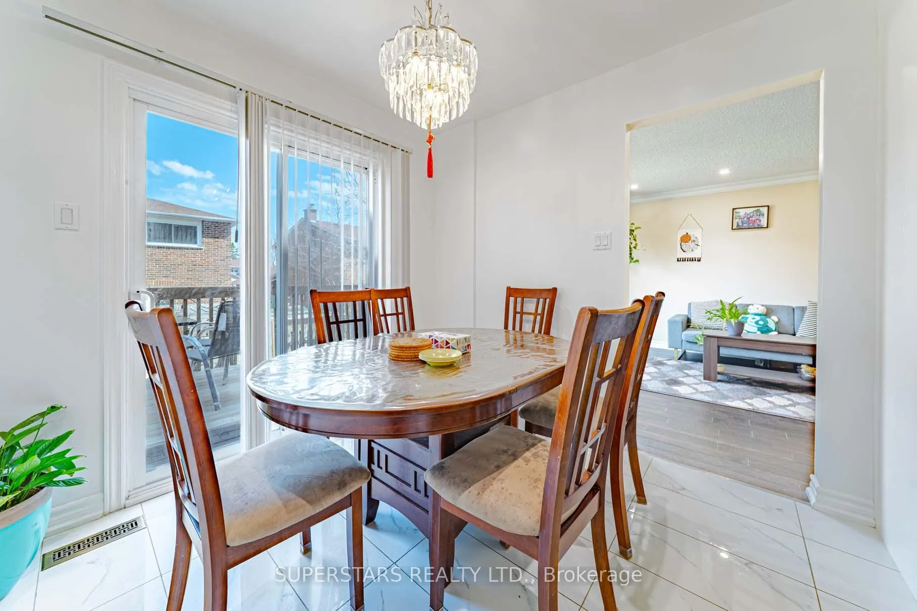 Photo 14 of 14 Kemsing Court, Markham, Milliken Mills West — HOMEH