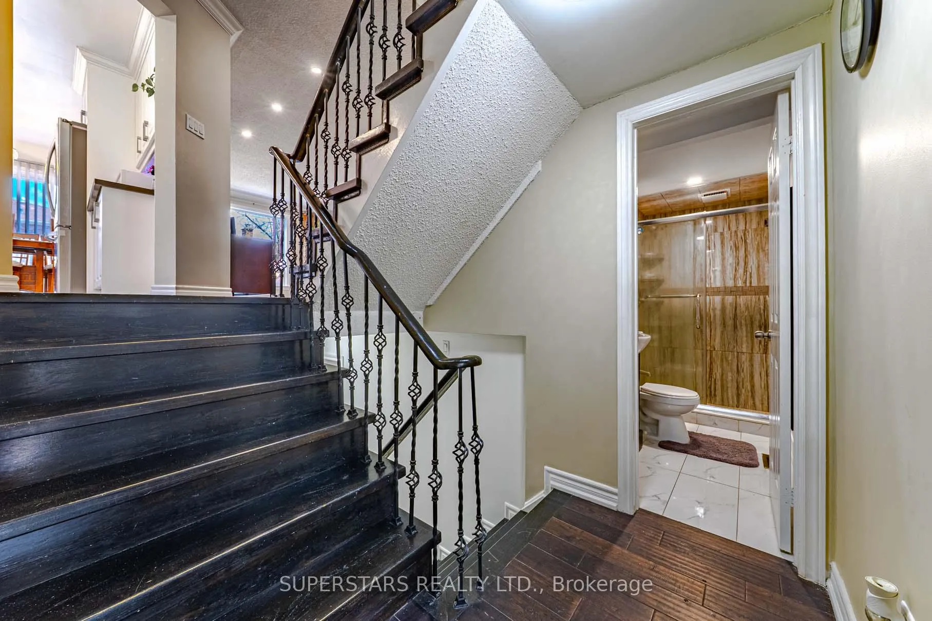 Photo 16 of 14 Kemsing Court, Markham, Milliken Mills West — HOMEH