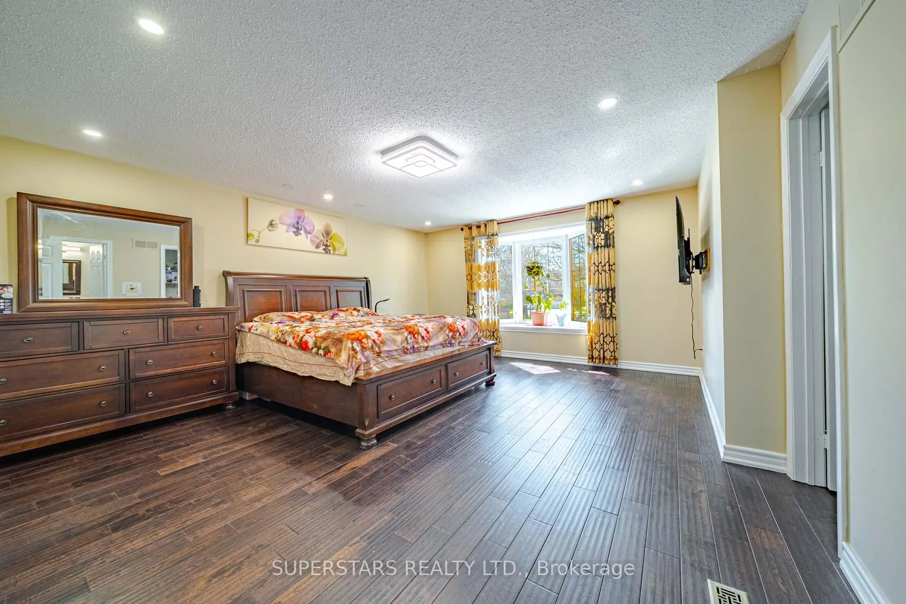 Photo 18 of 14 Kemsing Court, Markham, Milliken Mills West — HOMEH