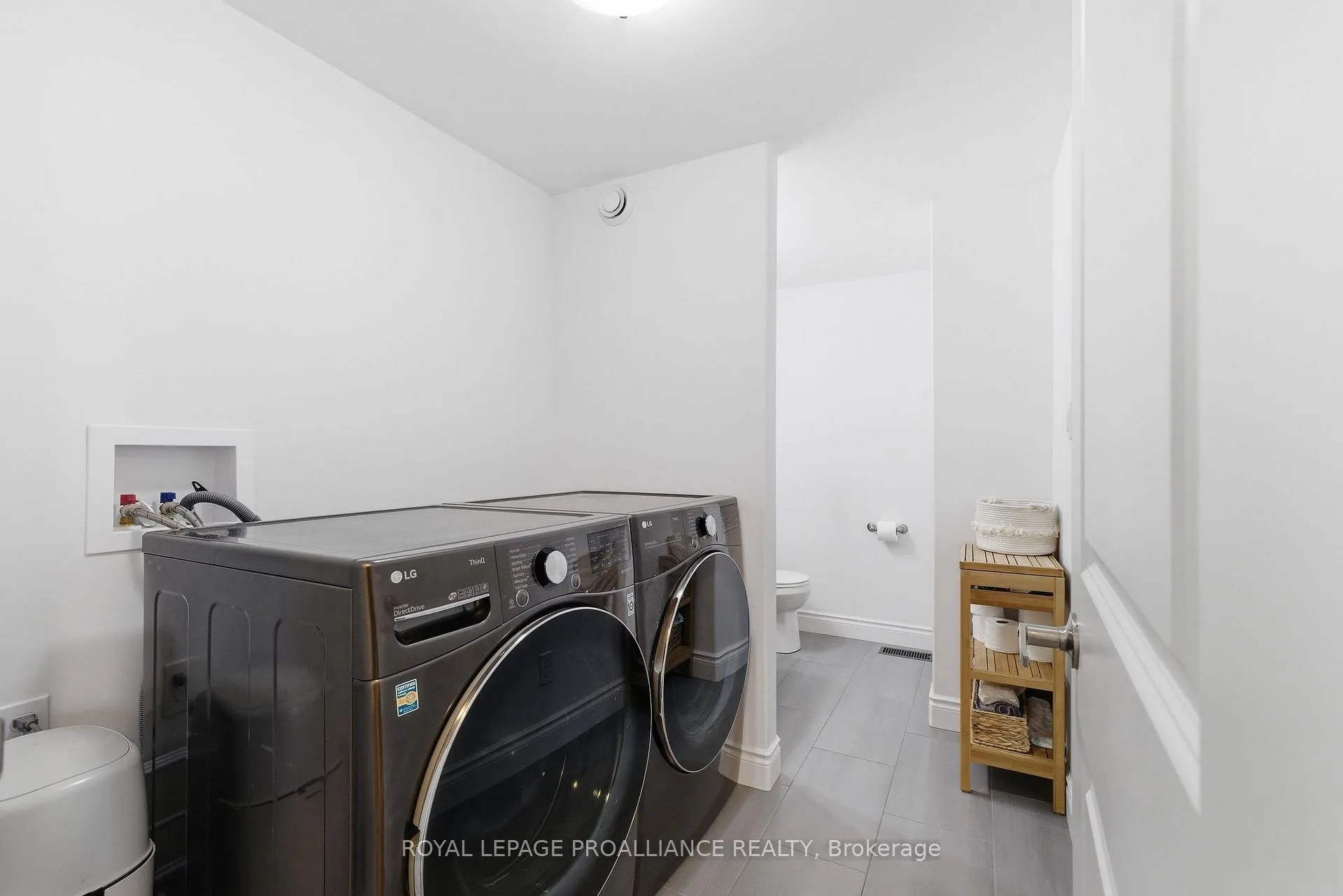 Photo 16 of 18 Rabbit Road, Brighton — HOMEH