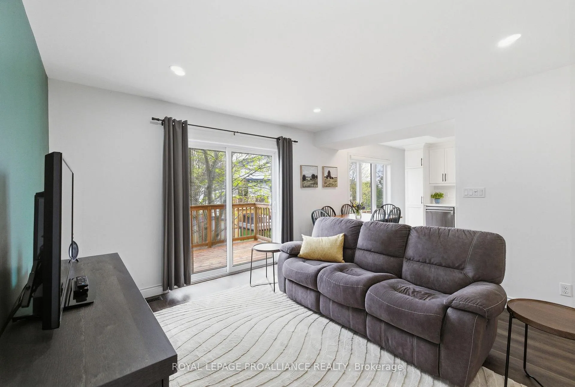 Photo 18 of 18 Rabbit Road, Brighton — HOMEH