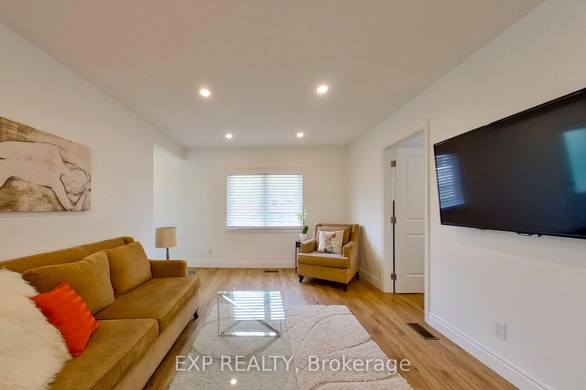 Photo 9 of 169 Peel Street, Collingwood — HOMEH