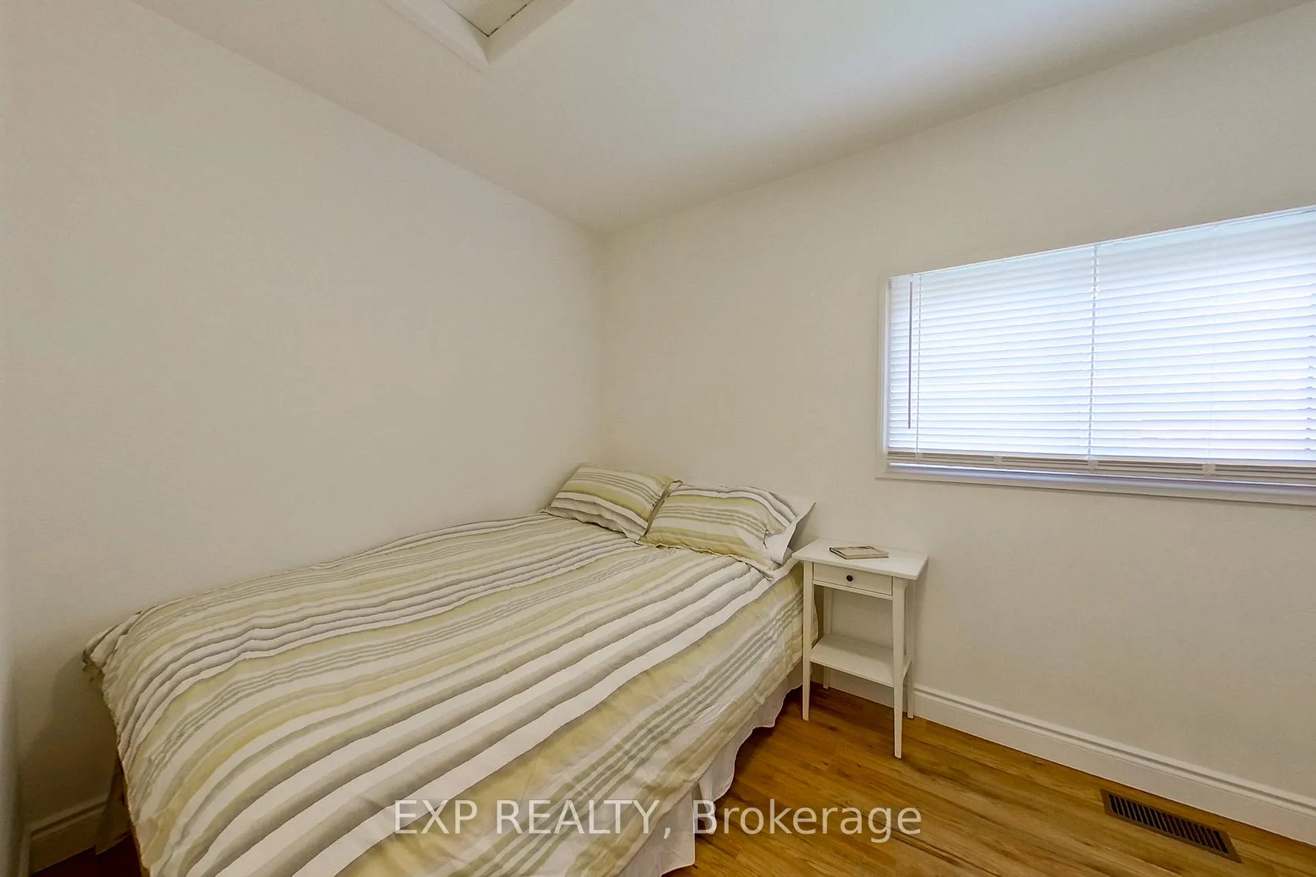 Photo 23 of 169 Peel Street, Collingwood — HOMEH