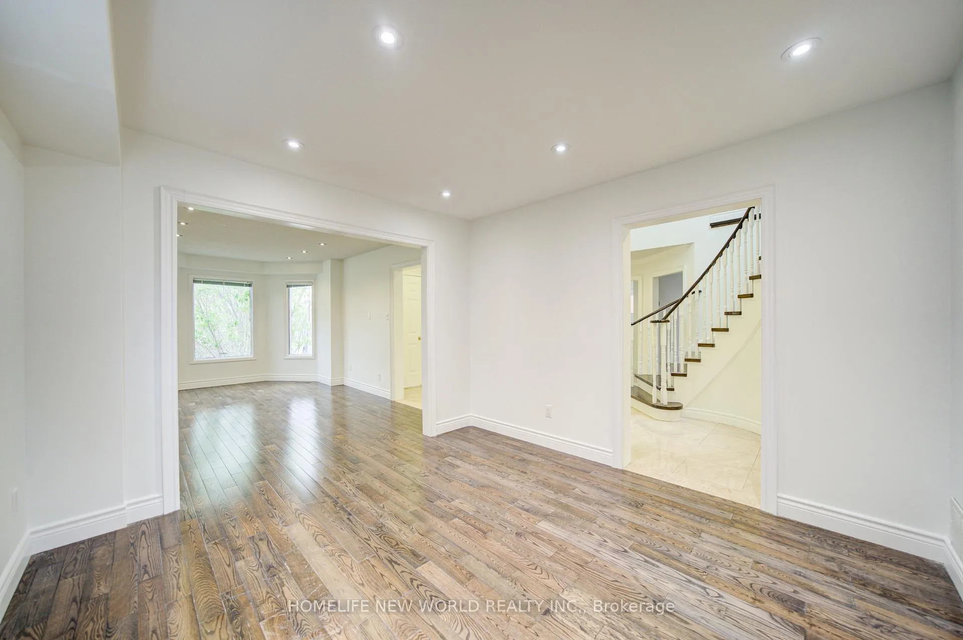 Photo 9 of 133 Stather Crescent, Markham, Milliken Mills East — HOMEH