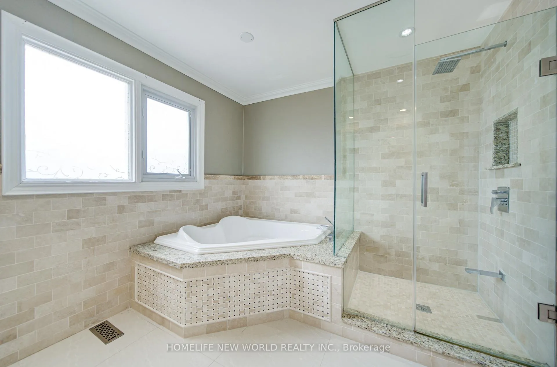 Photo 45 of 133 Stather Crescent, Markham, Milliken Mills East — HOMEH
