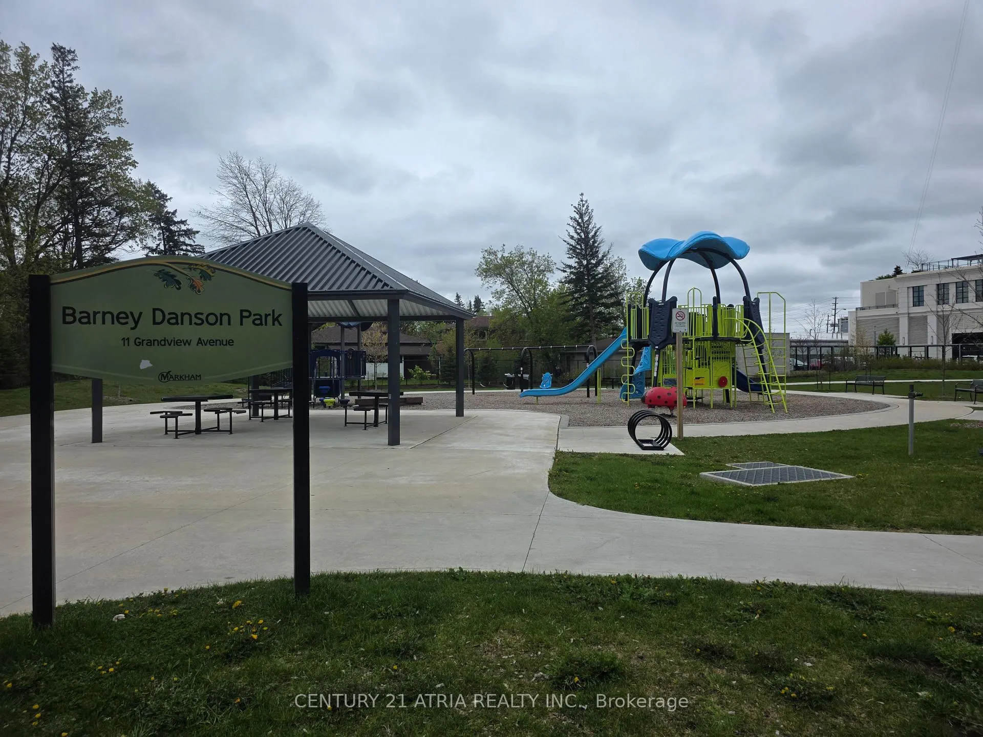 Photo 14 of Unit Main, 18 Grandview Avenue, Markham, Grandview — HOMEH