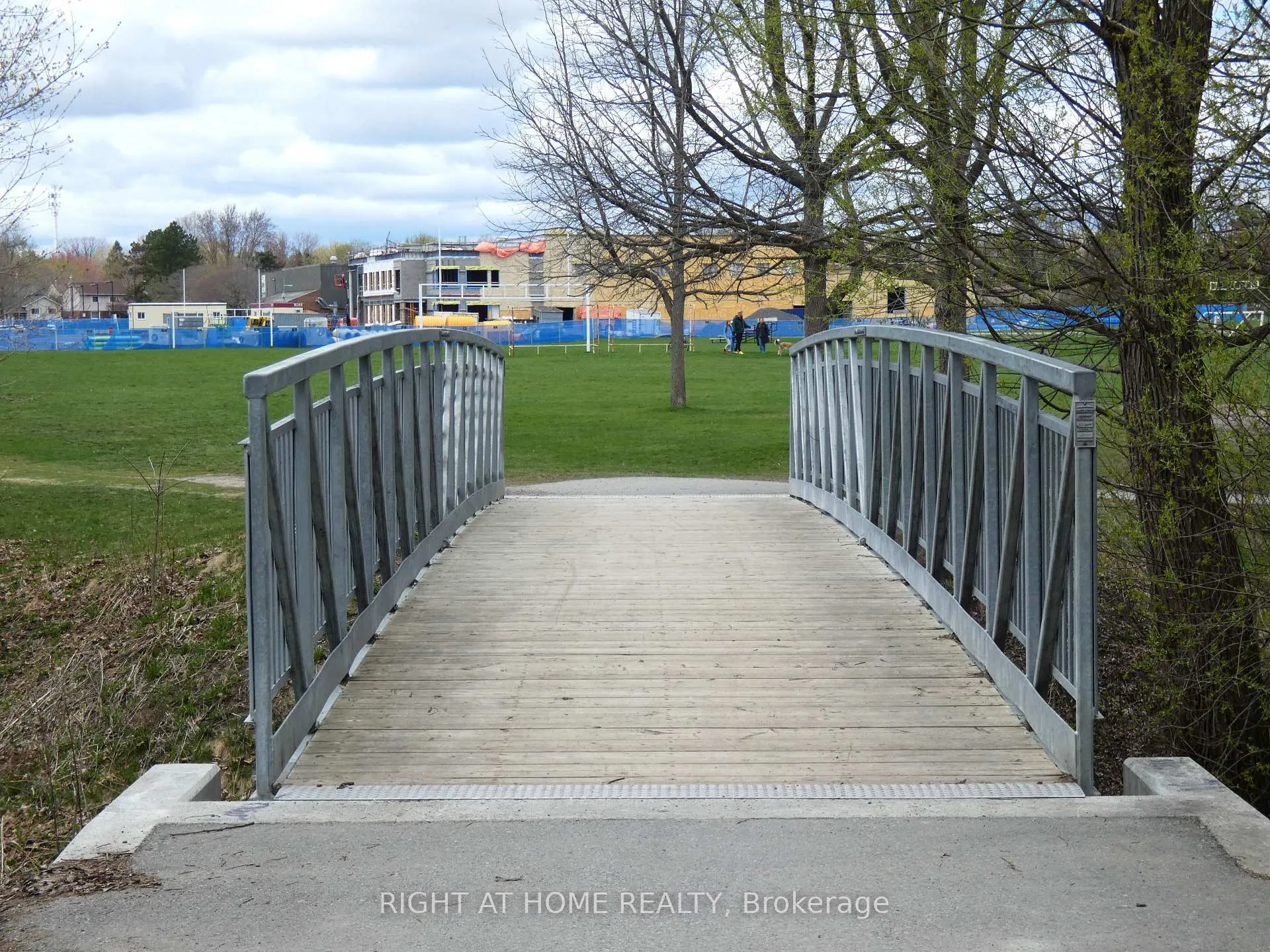 Photo 31 of 169 Castlefrank Road, Ottawa, Kanata - Glencairn/Hazeldean — HOMEH