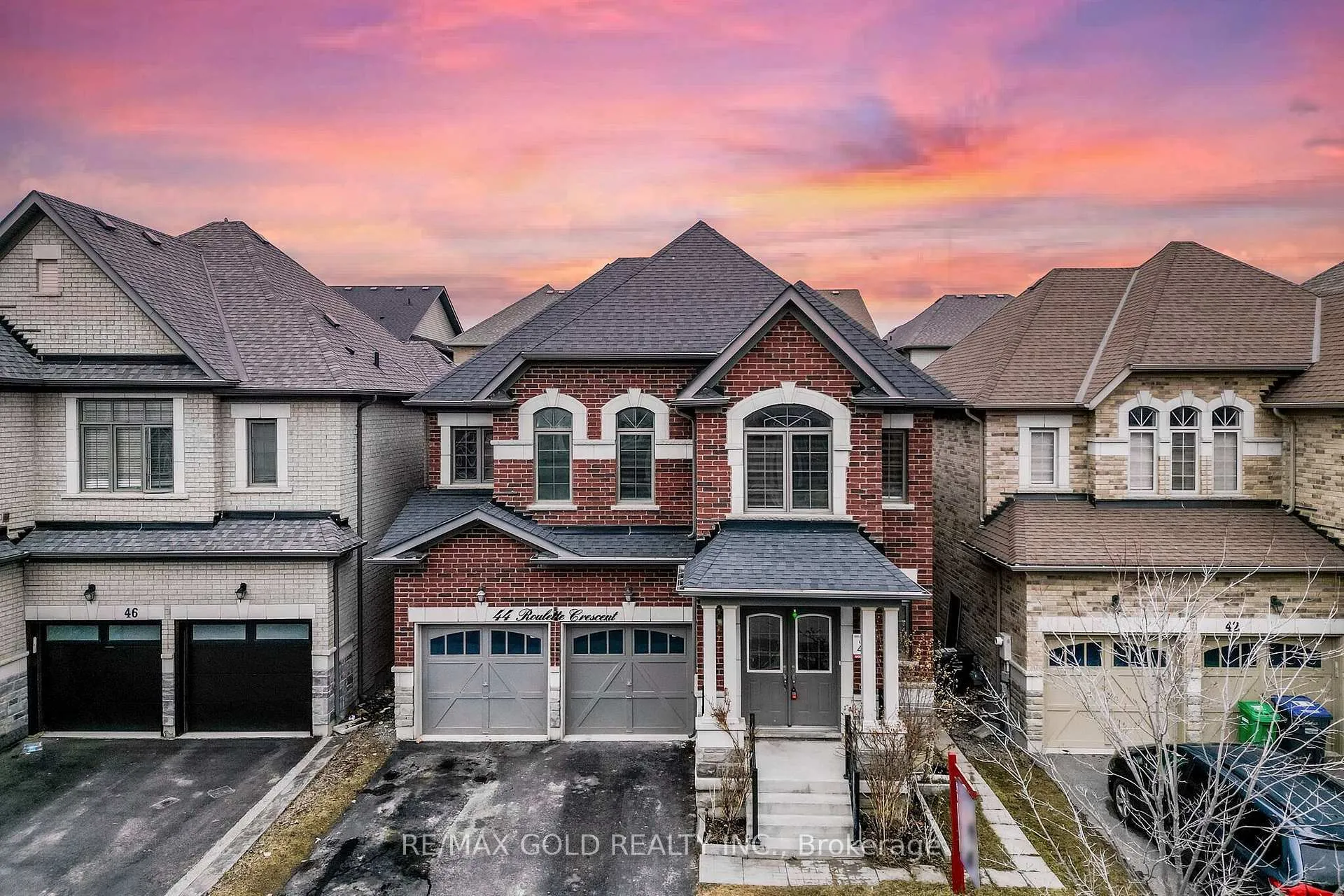 Photo 1 of 44 Roulette Crescent, Brampton, Northwest Brampton — HOMEH
