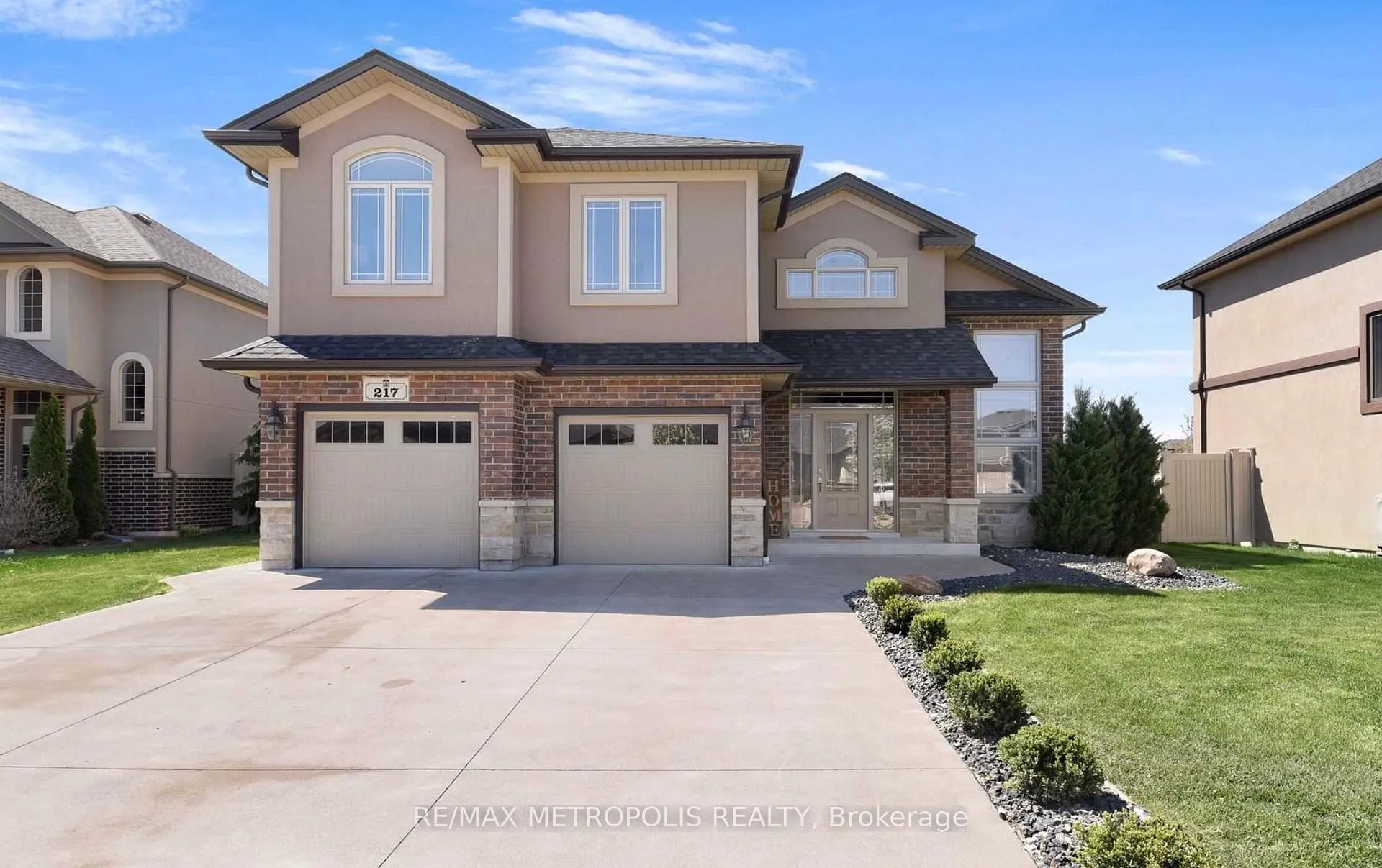 Photo 6 of 217 Jasmine Drive, Lakeshore — HOMEH