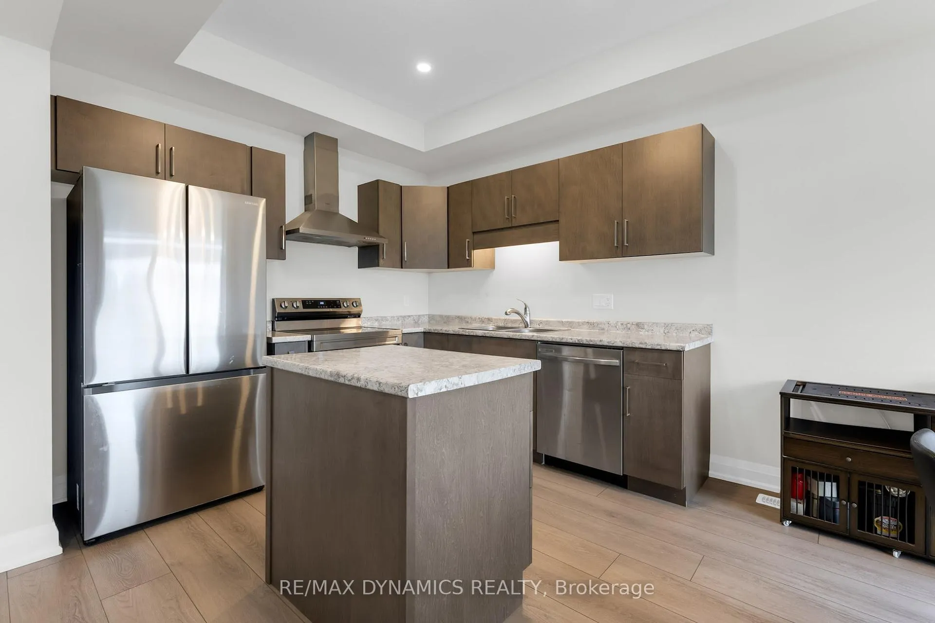 Photo 2 of Unit 110, 4552 Portage Road, Niagara Falls, Cherrywood — HOMEH