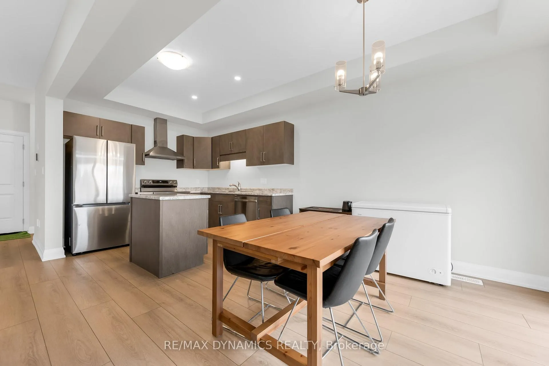 Photo 3 of Unit 110, 4552 Portage Road, Niagara Falls, Cherrywood — HOMEH