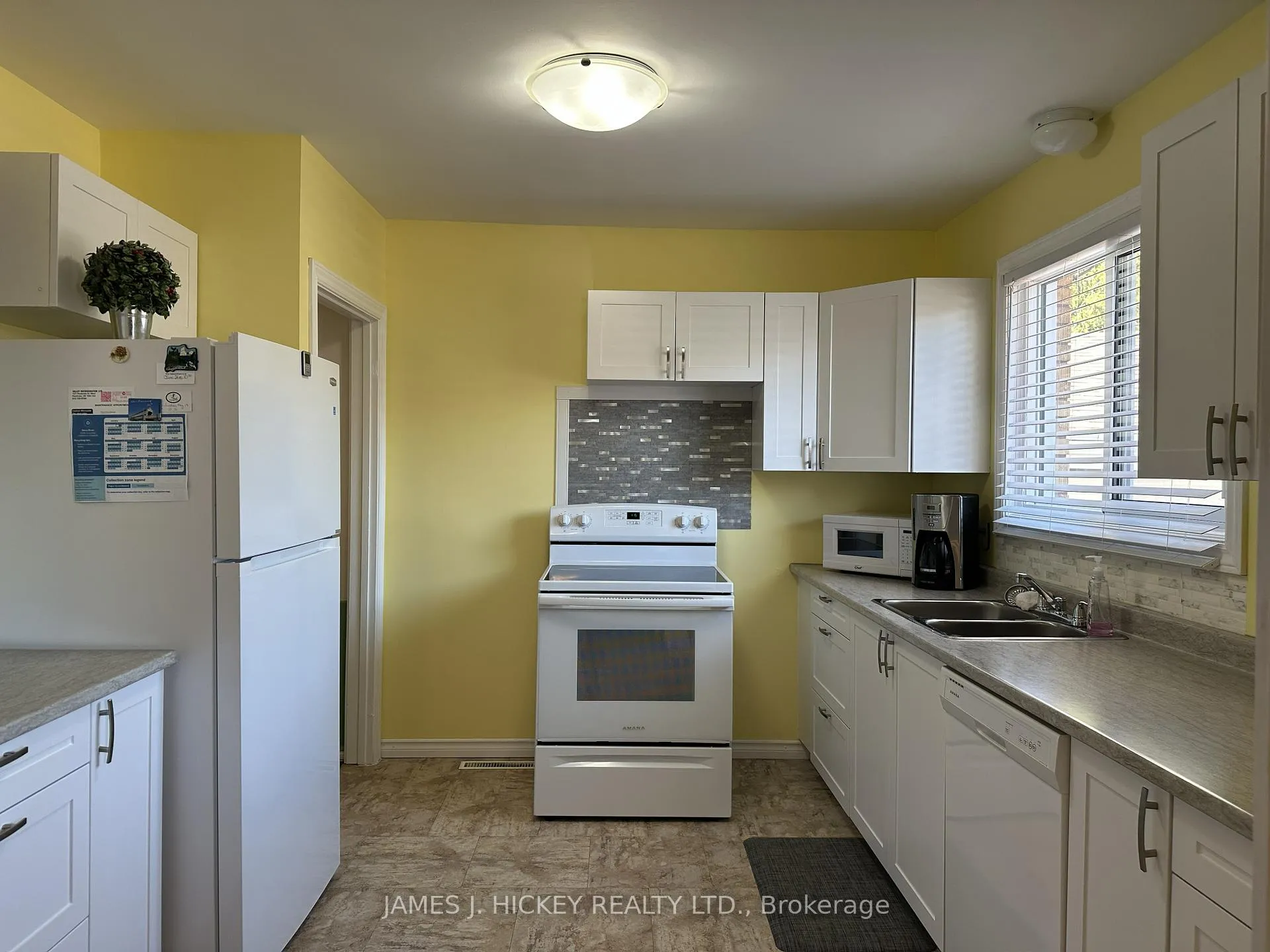 Photo 3 of 1 Highland Crescent, Deep River — HOMEH