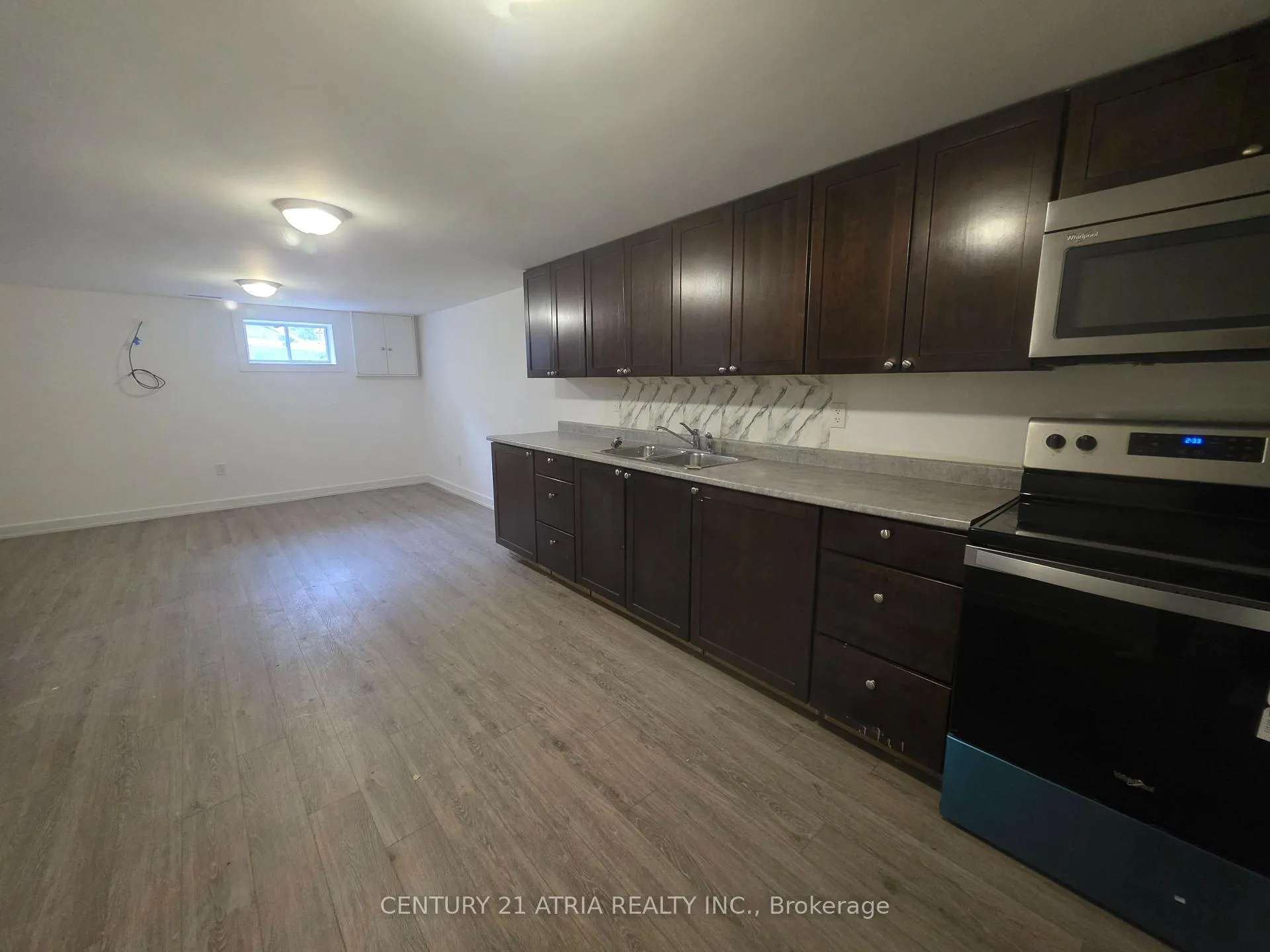 Photo 2 of Unit Lower, 19 Meadowview Avenue, Markham, Grandview — HOMEH