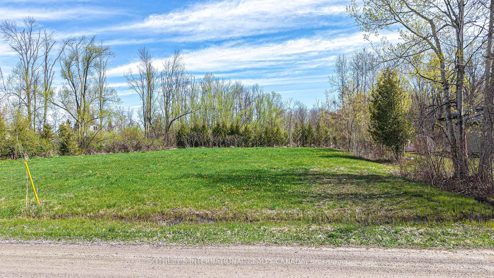 Photo 5 of 4136 Fountain Drive, Ramara, Rural Ramara — HOMEH