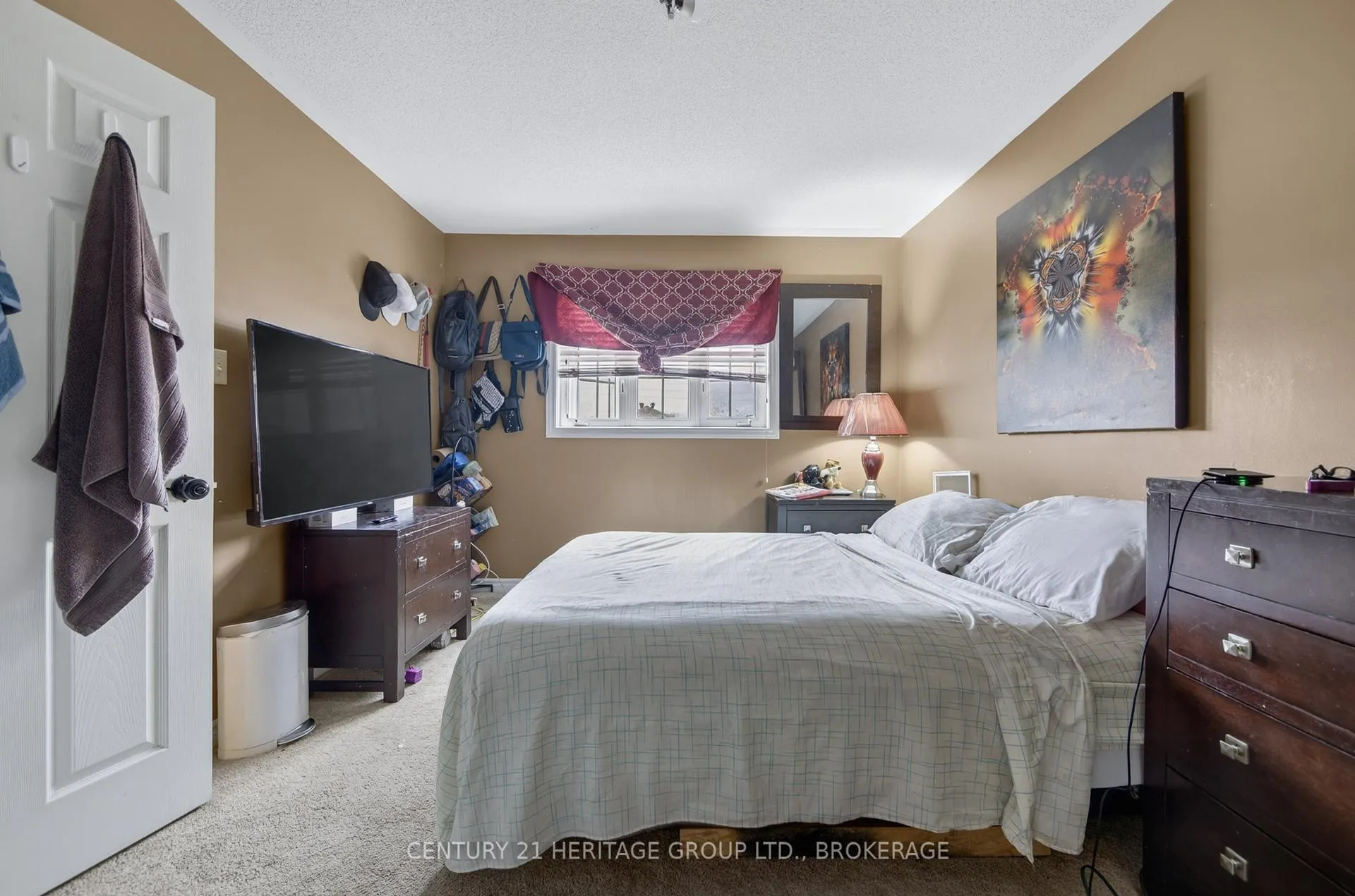 Photo 26 of 30 Lang Drive, Barrie, Northwest — HOMEH