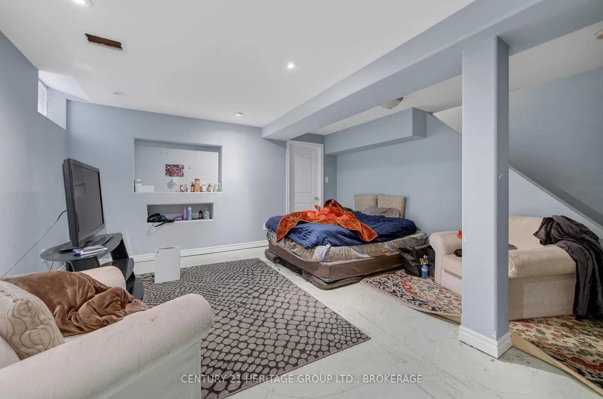 Photo 30 of 30 Lang Drive, Barrie, Northwest — HOMEH