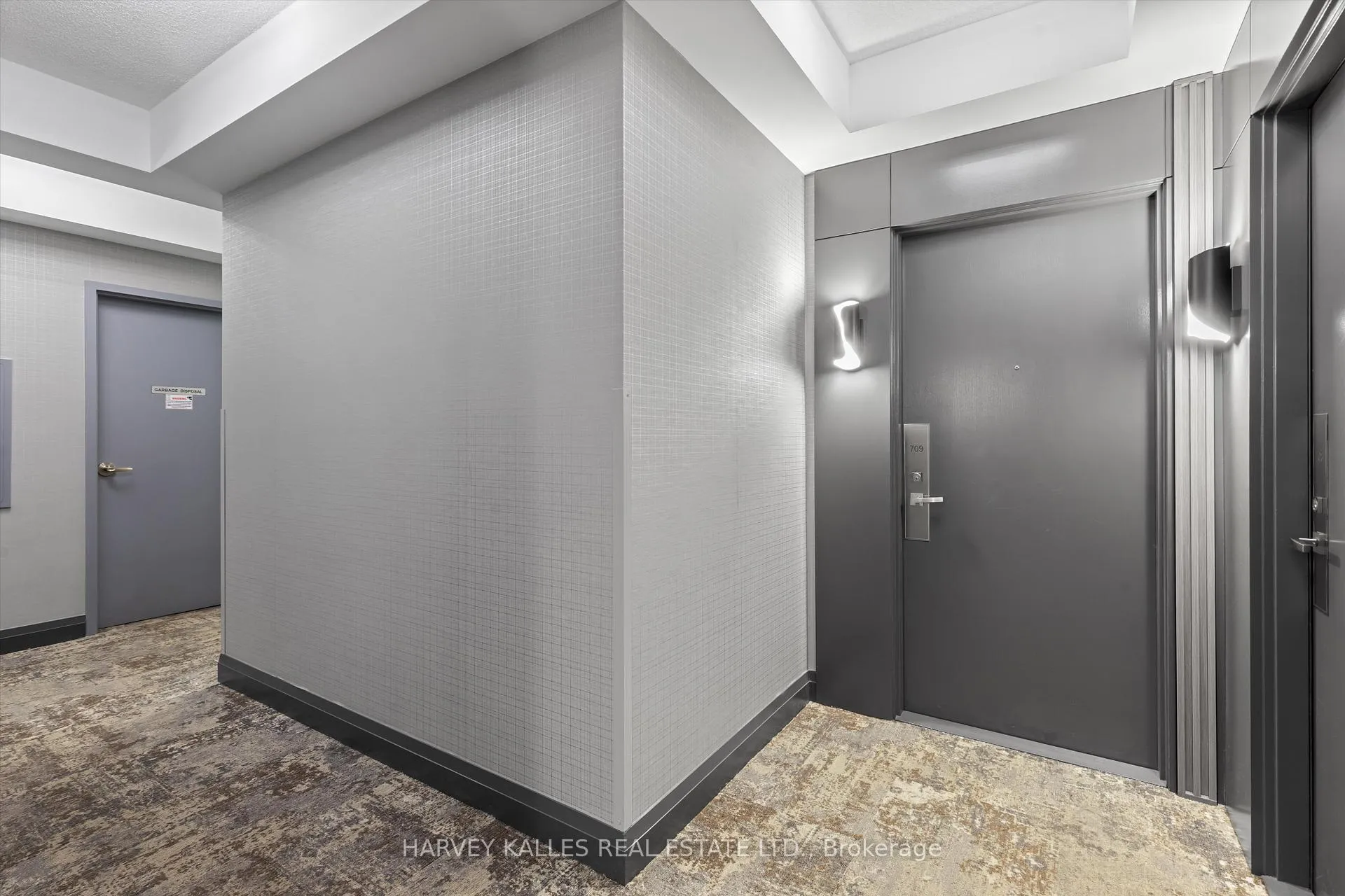 Photo 22 of Unit 709, 7171 Yonge Street, Markham, Grandview — HOMEH