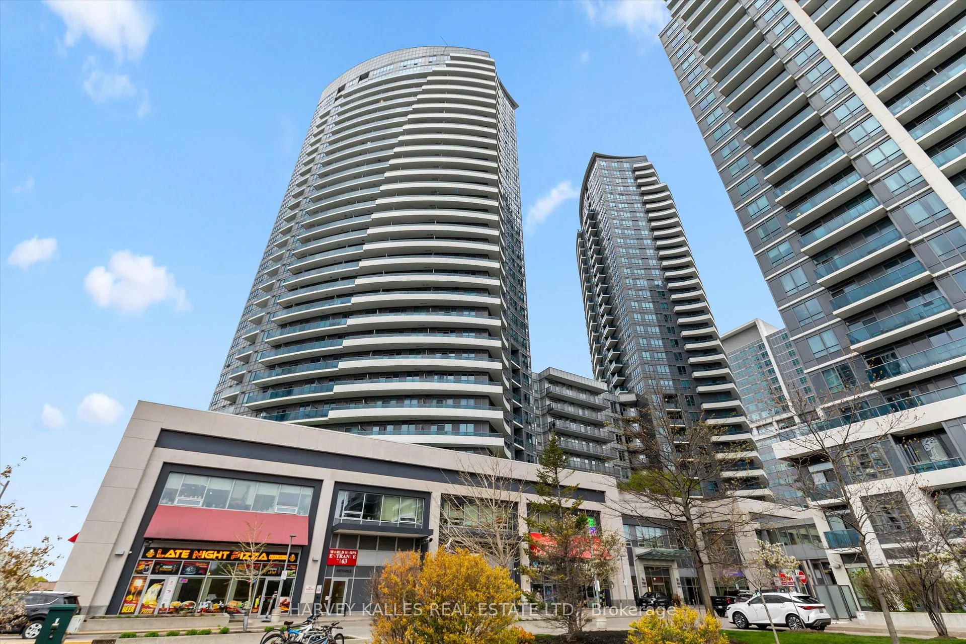 Photo 25 of Unit 709, 7171 Yonge Street, Markham, Grandview — HOMEH