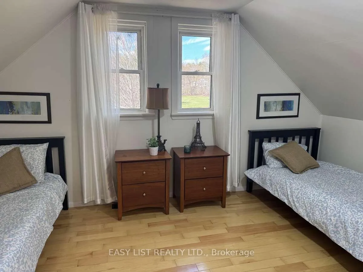 Photo 12 of 104 Siberia Road, Madawaska Valley, Madawaska Valley — HOMEH