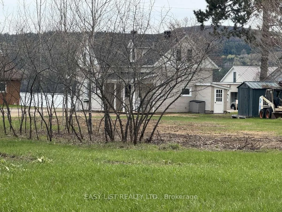 Photo 23 of 104 Siberia Road, Madawaska Valley, Madawaska Valley — HOMEH