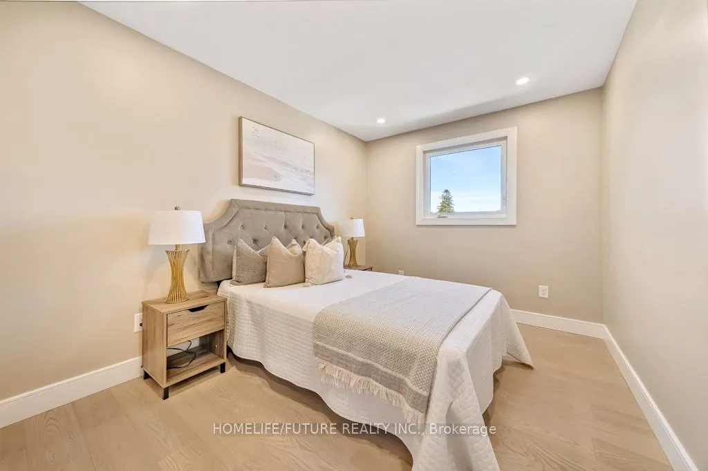 Photo 24 of 264 Punshon Avenue, Oshawa, McLaughlin — HOMEH