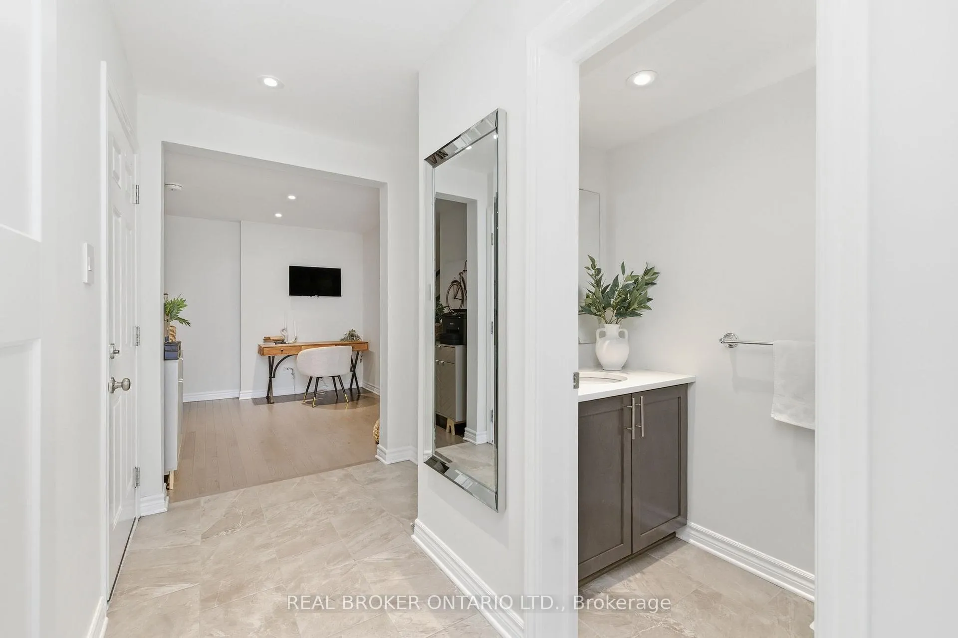 Photo 5 of 340 Twinflower Way, Ottawa, Barrhaven - Longfields — HOMEH