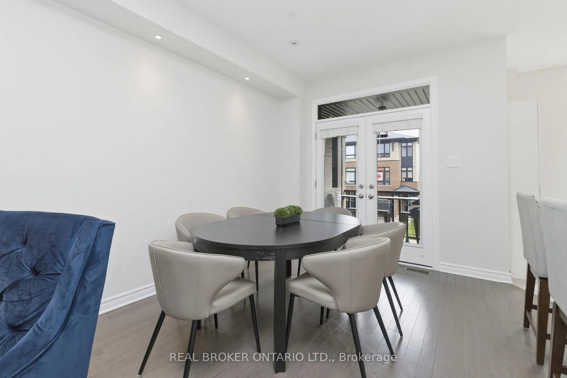 Photo 19 of 340 Twinflower Way, Ottawa, Barrhaven - Longfields — HOMEH