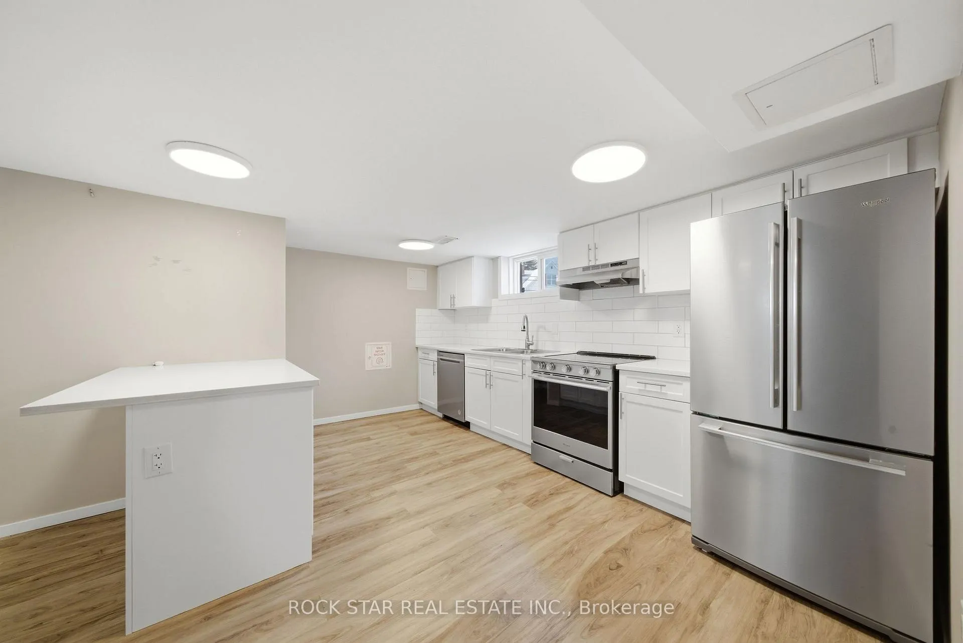 Photo 29 of 250 Grantham Avenue, St. Catharines, Carlton/Bunting — HOMEH