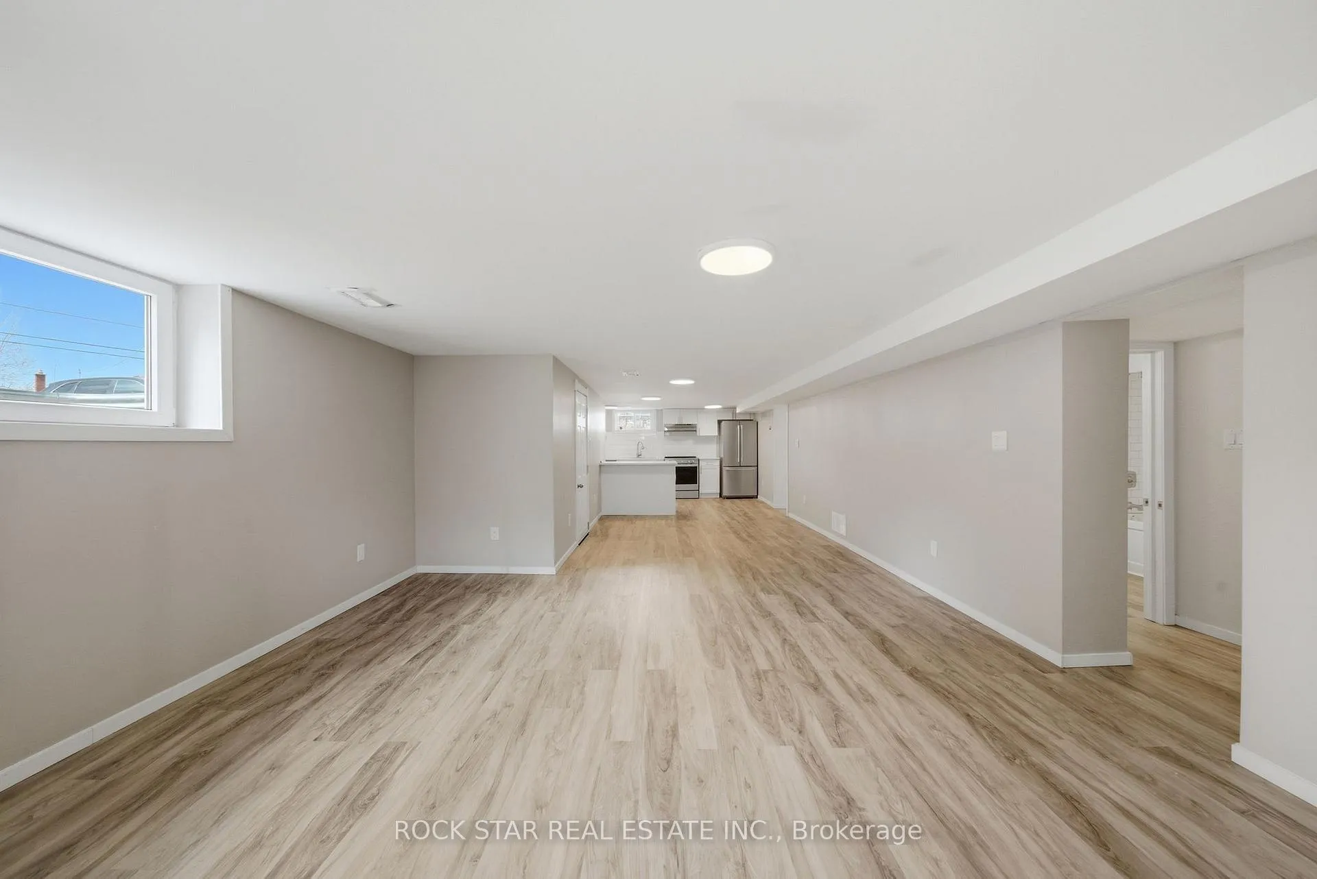 Photo 35 of 250 Grantham Avenue, St. Catharines, Carlton/Bunting — HOMEH