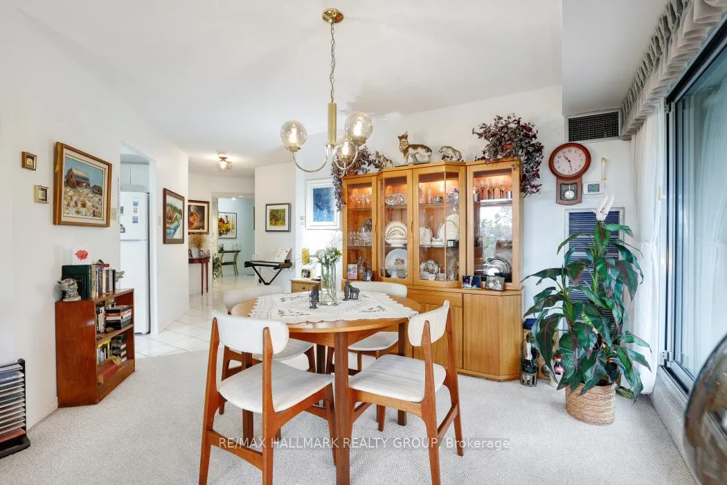 Photo 18 of Unit 207, 545 St Laurent Boulevard, Ottawa, Viscount Alexander Park — HOMEH