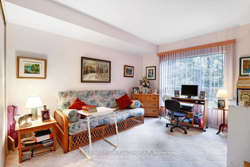 Photo 31 of Unit 207, 545 St Laurent Boulevard, Ottawa, Viscount Alexander Park — HOMEH