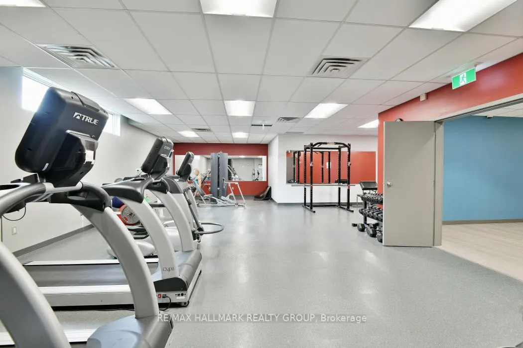 Photo 35 of Unit 207, 545 St Laurent Boulevard, Ottawa, Viscount Alexander Park — HOMEH