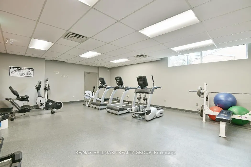 Photo 36 of Unit 207, 545 St Laurent Boulevard, Ottawa, Viscount Alexander Park — HOMEH