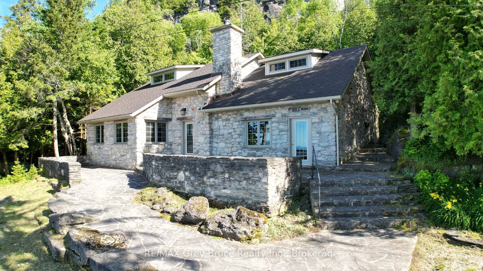 Photo of 130 South Shore Road