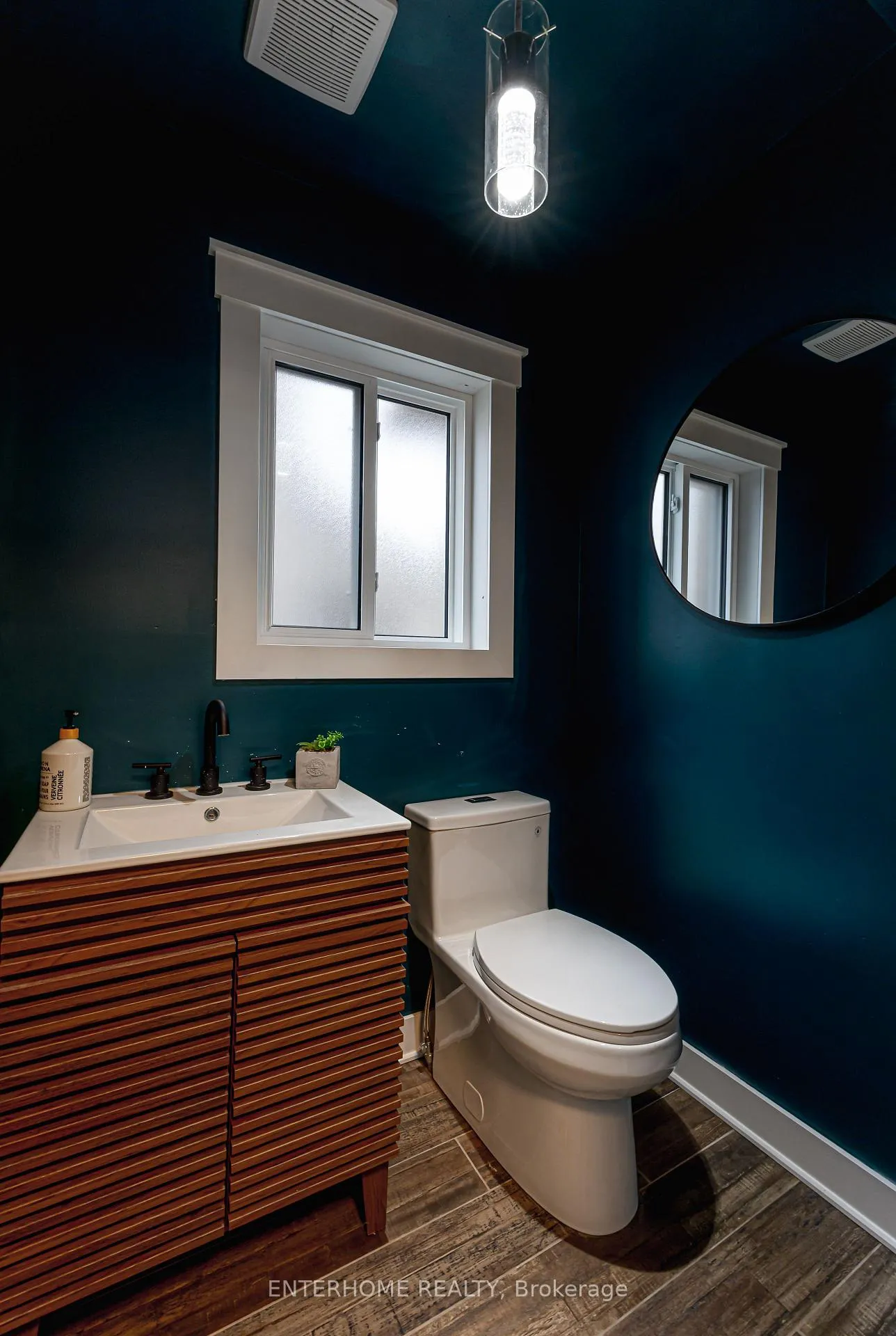 Photo 10 of 127 Birchwood Drive, Barrie, East Bayfield — HOMEH