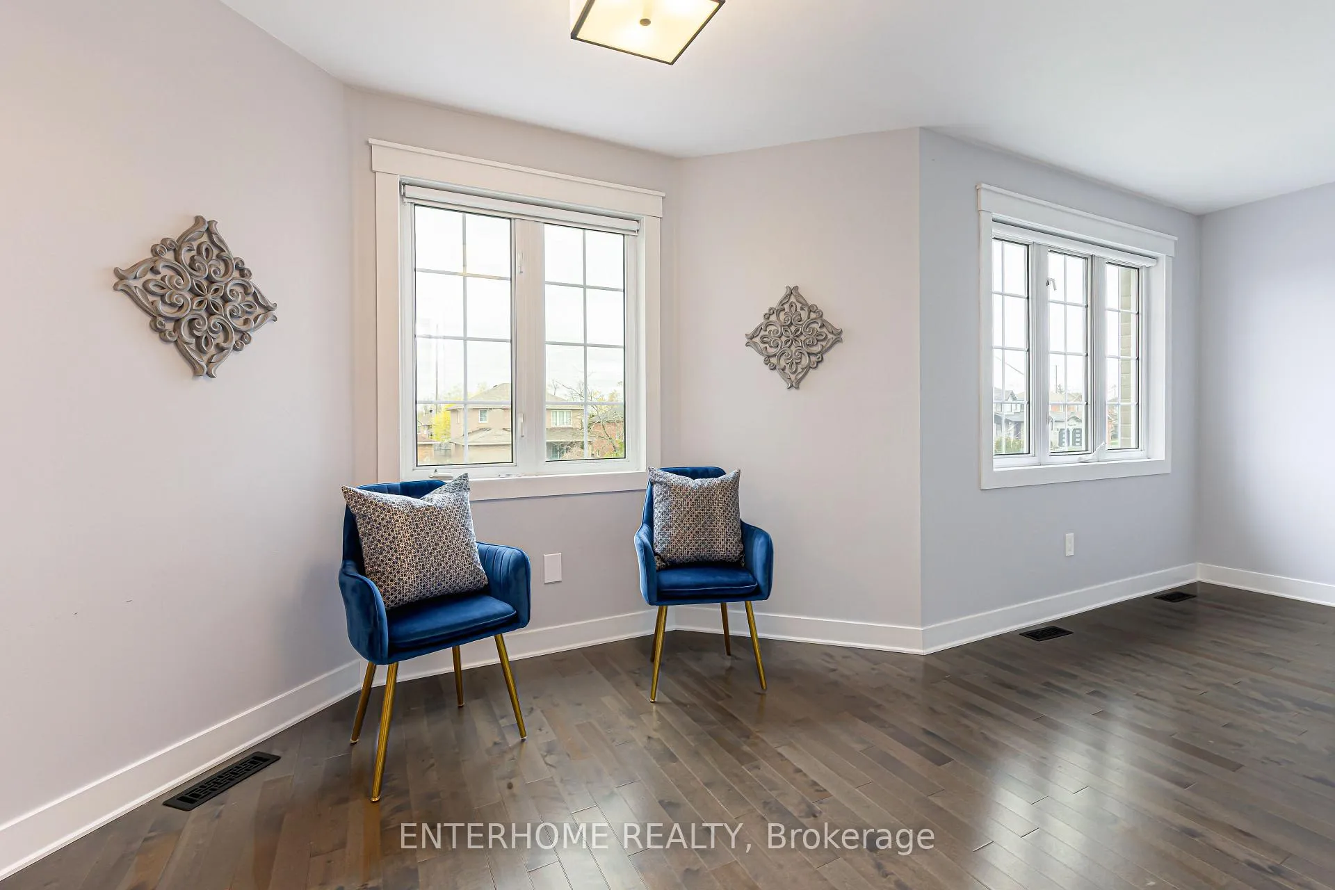 Photo 12 of 127 Birchwood Drive, Barrie, East Bayfield — HOMEH