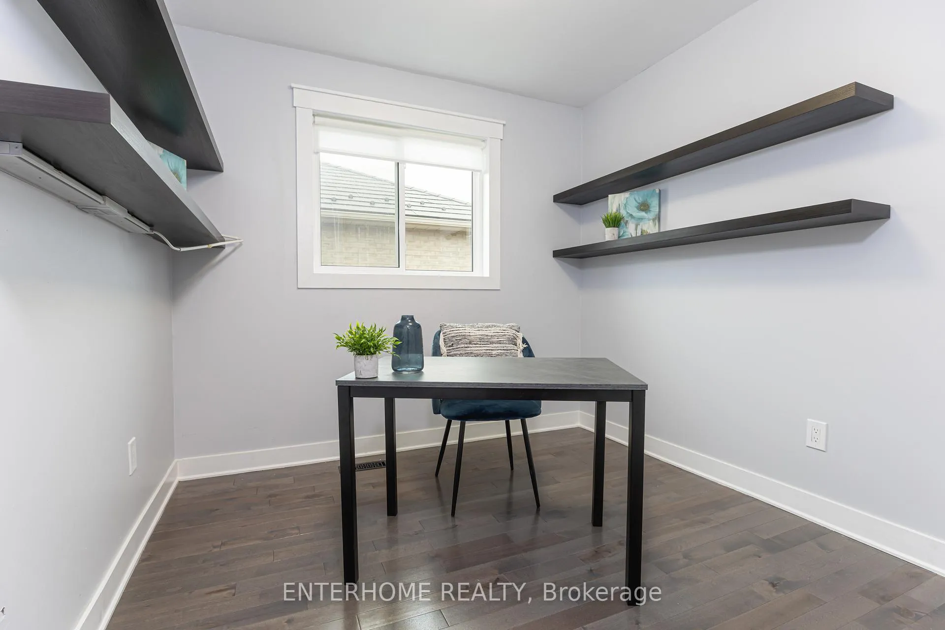 Photo 17 of 127 Birchwood Drive, Barrie, East Bayfield — HOMEH