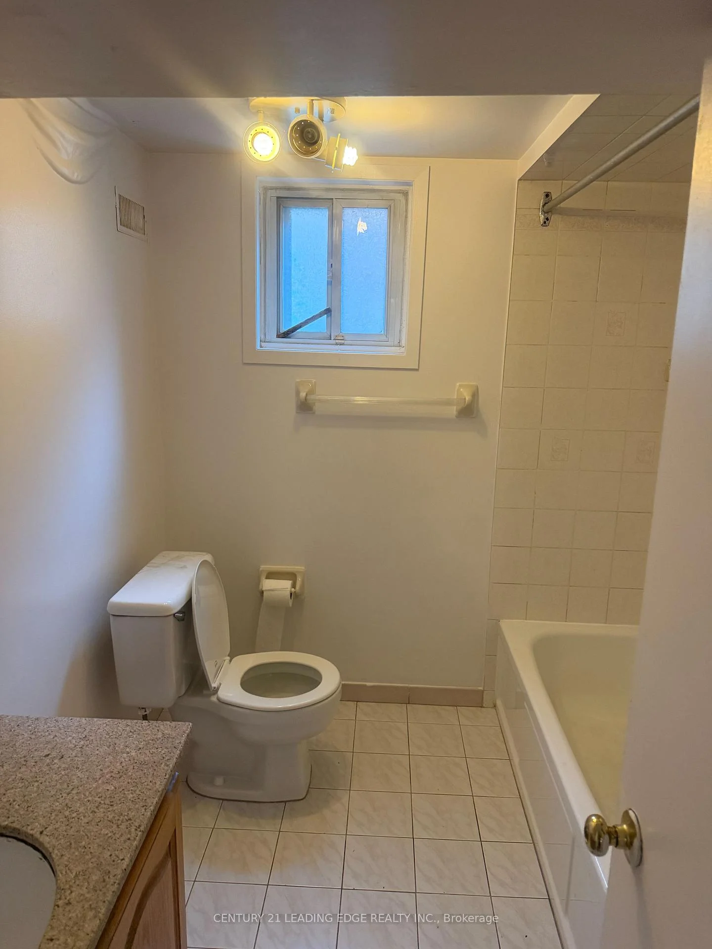 Photo 31 of Unit Main, 62 Lombardy Crescent, Scarborough, Kennedy Park — HOMEH