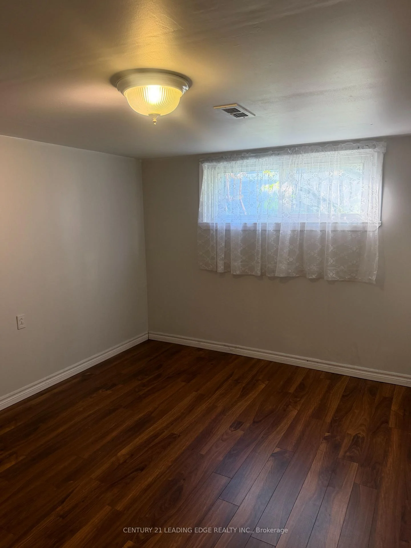 Photo 33 of Unit Main, 62 Lombardy Crescent, Scarborough, Kennedy Park — HOMEH