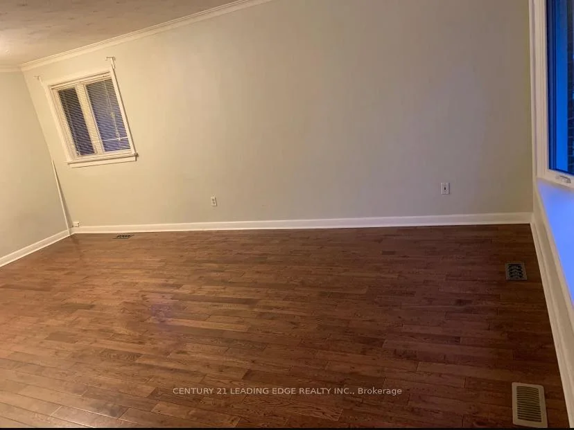 Photo 6 of Unit Main, 62 Lombardy Crescent, Scarborough, Kennedy Park — HOMEH