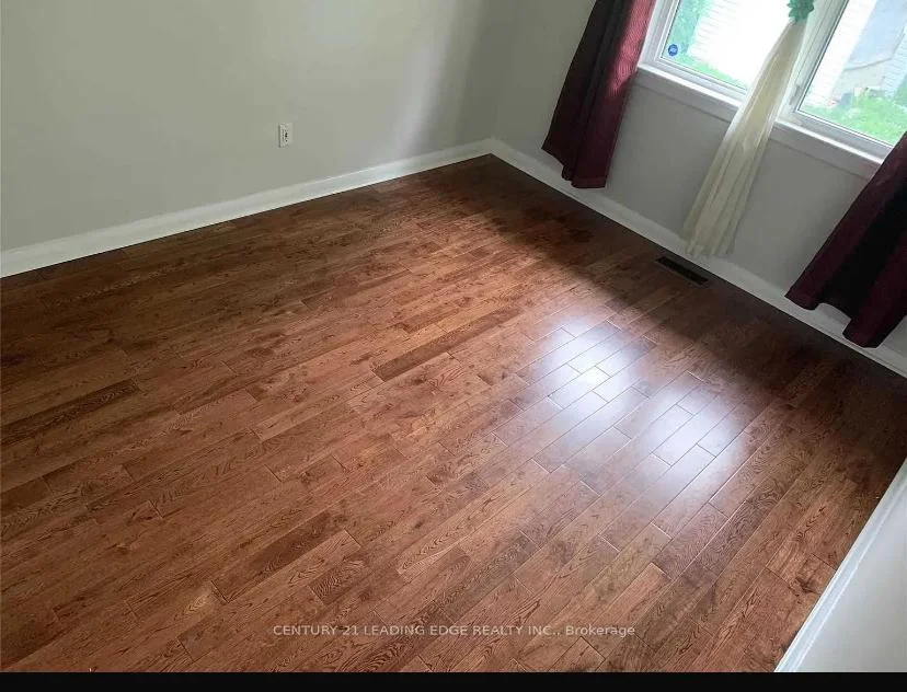 Photo 11 of Unit Main, 62 Lombardy Crescent, Scarborough, Kennedy Park — HOMEH