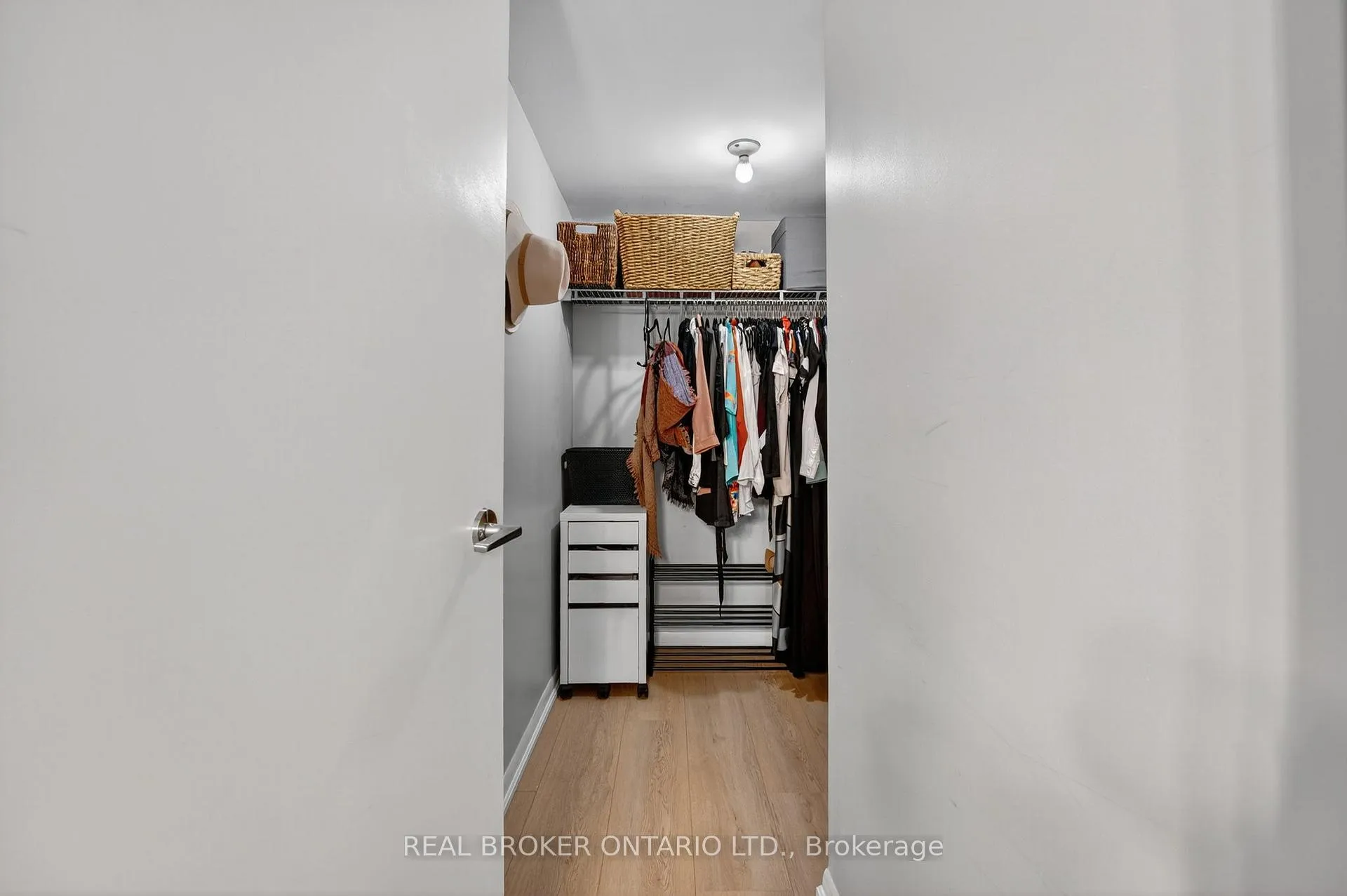 Photo 16 of Unit 409, 96 St Patrick Street, Toronto, Kensington-Chinatown — HOMEH