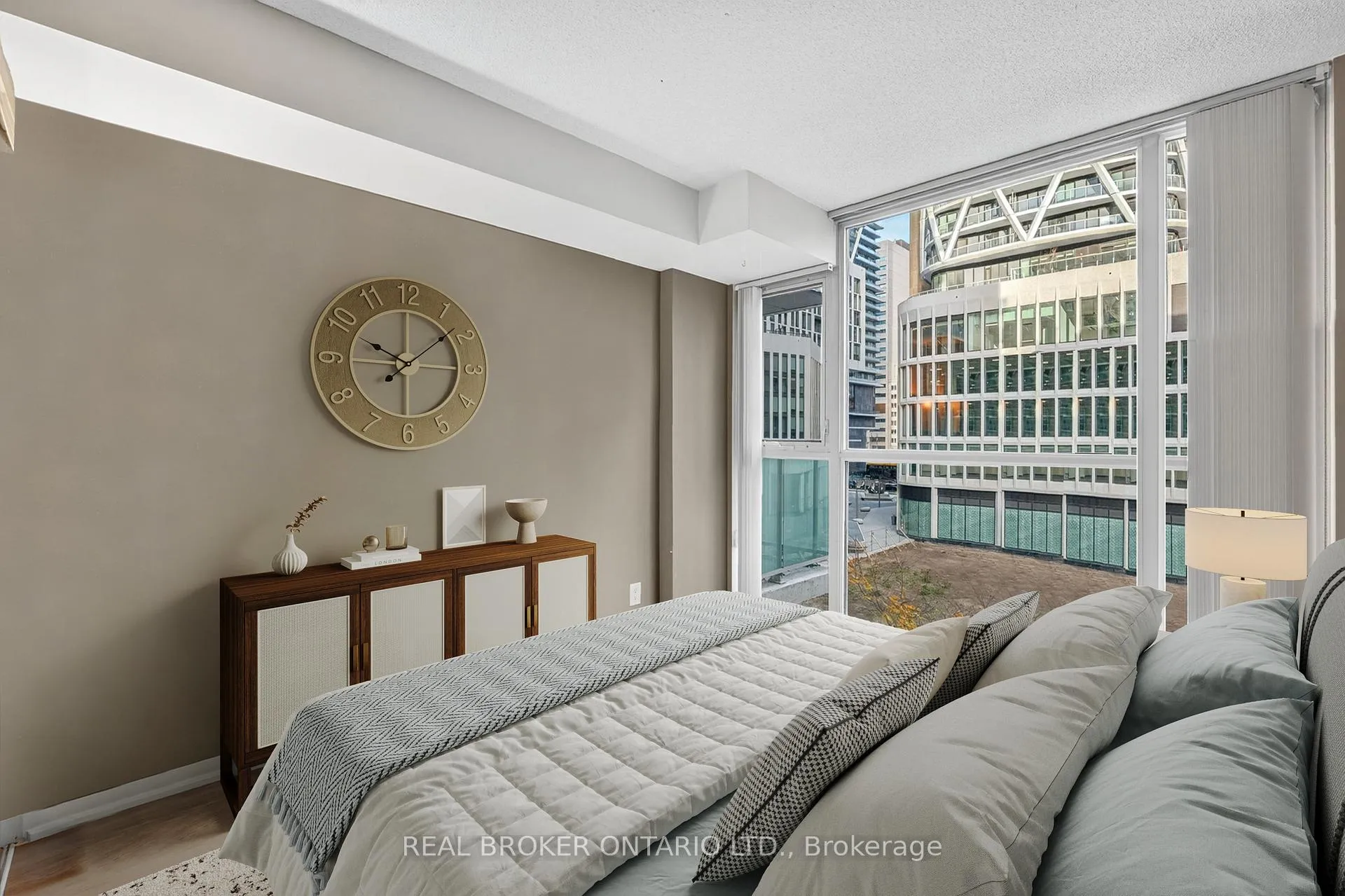 Photo 20 of Unit 409, 96 St Patrick Street, Toronto, Kensington-Chinatown — HOMEH